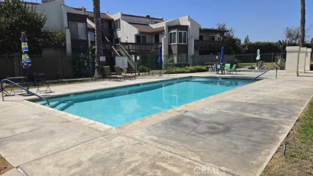 1196 S Citron photo 16