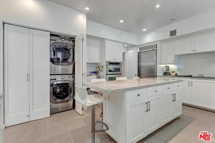 148 S Crescent Drive #101 photo 12