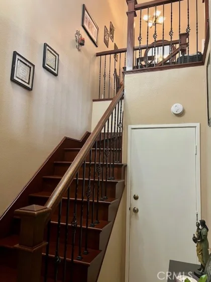 812 Inglewood photo 7