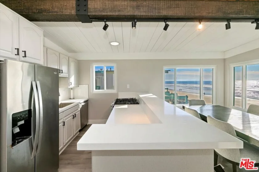 1610 Seacoast Drive #D photo 16