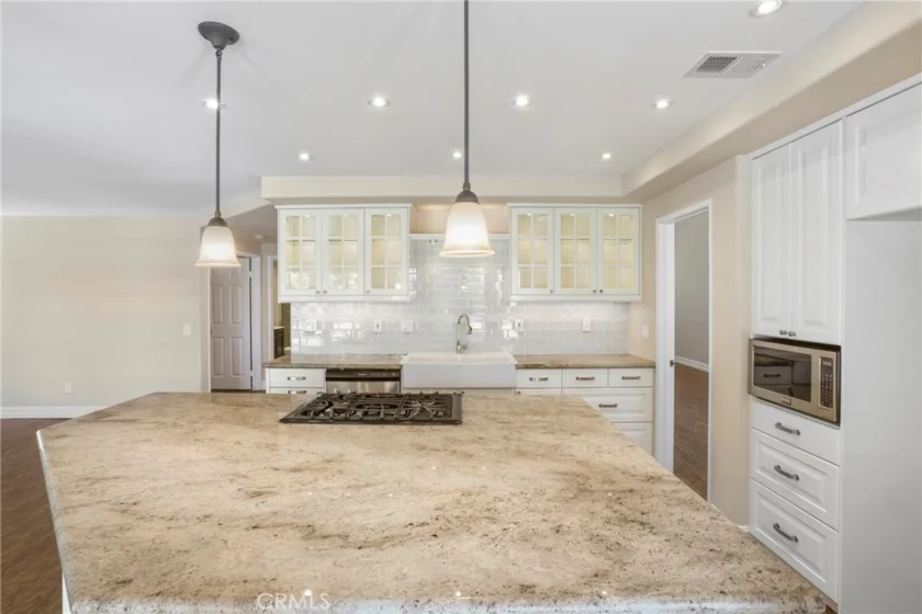 31752 Poole Court photo 6