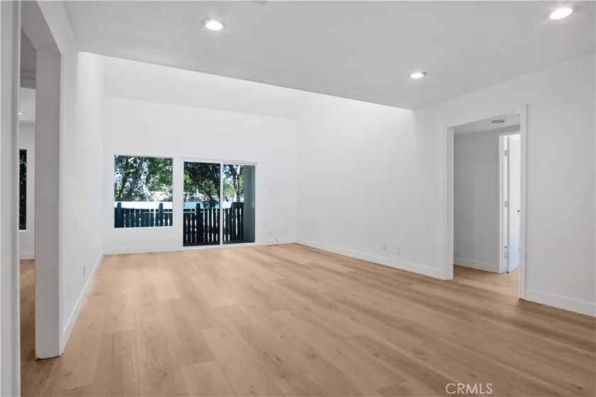 5700 Etiwanda Avenue #288 photo 10