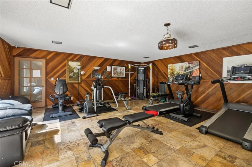 525 S Ardmore Avenue #257 photo 19