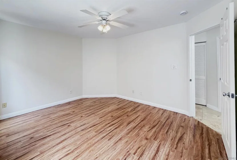 7405 Charmant Drive #2013 photo 6