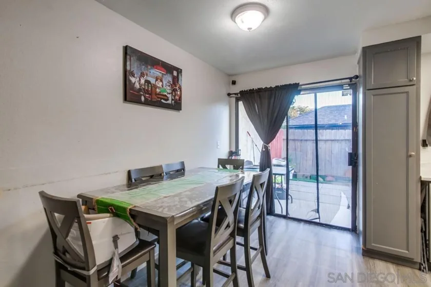 3433 Los Mochis Way photo 22