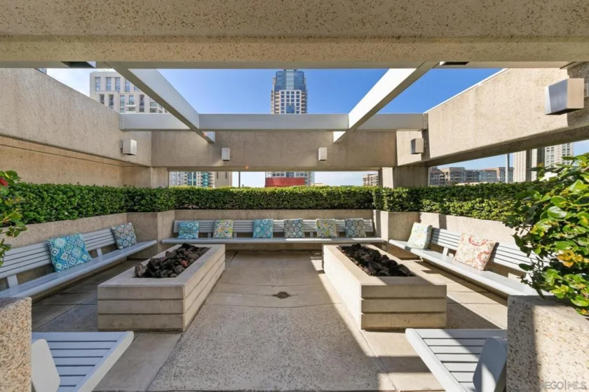 700 Front Street #1303 photo 35