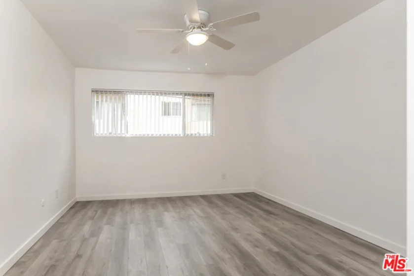 358 S Gramercy Place #207 photo 1