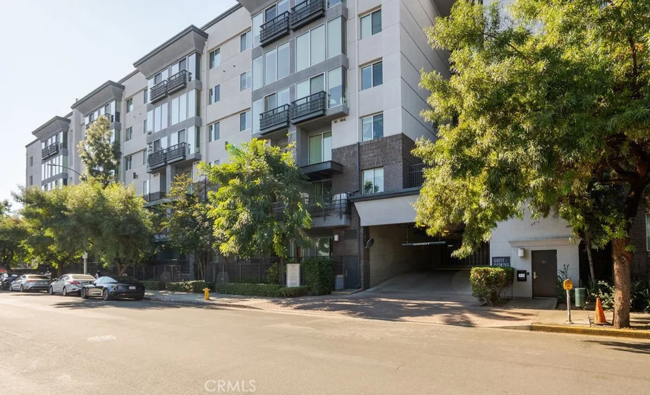 629 Traction Avenue #312 photo 33