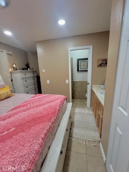 812 Inglewood photo 12