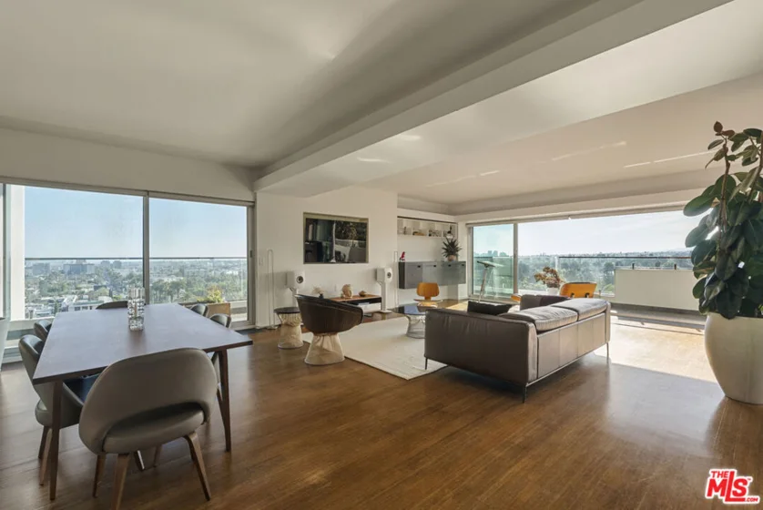 838 N Doheny Drive #1001 photo 1