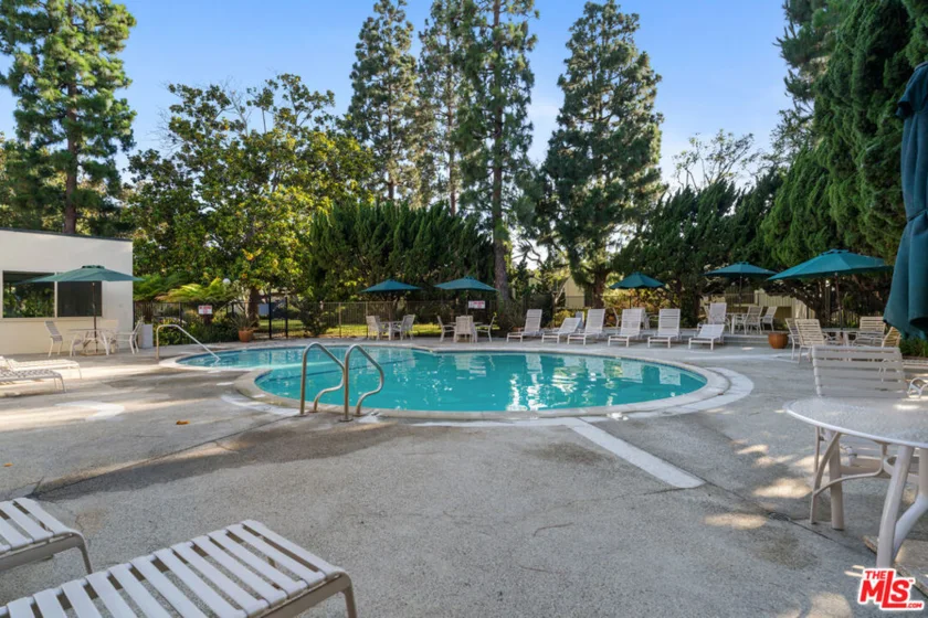 11260 Overland Avenue #26G photo 30