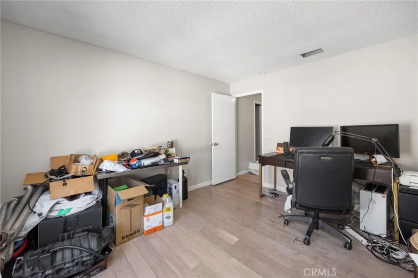 1336 Brentwood photo 16