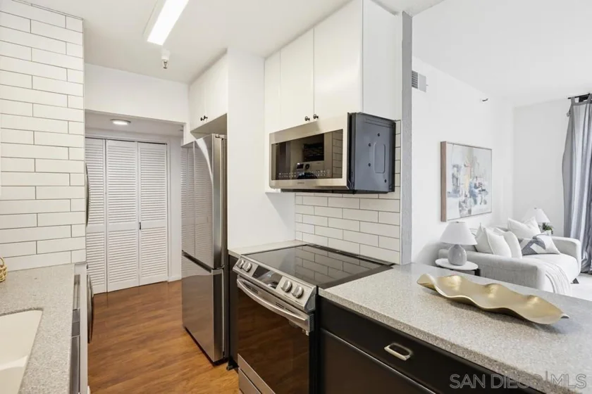 1333 8th Avenue #103 photo 44