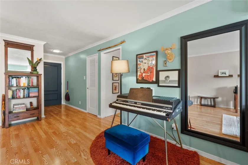 401 W 5th Street #1A photo 13
