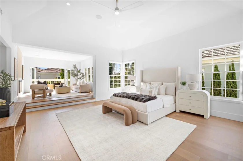 50 Belcourt photo 35