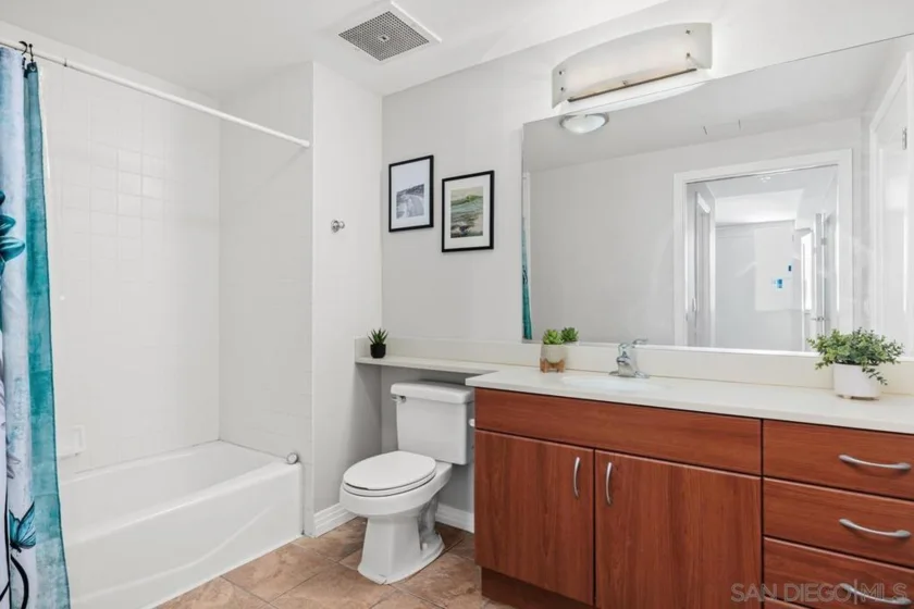 1608 India Street #403 photo 6