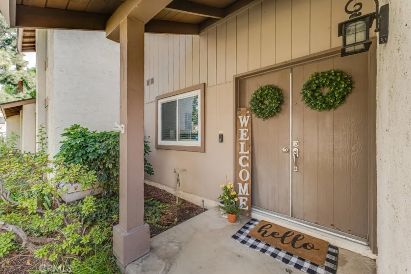 1417 Norwich Lane photo 1
