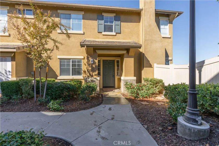 33624 Winston Way #B photo 1