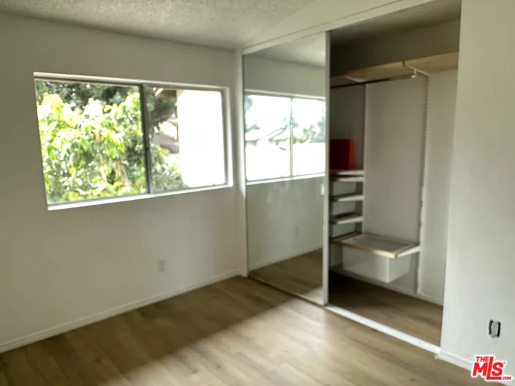 14715 Parthenia Street #18 photo 10