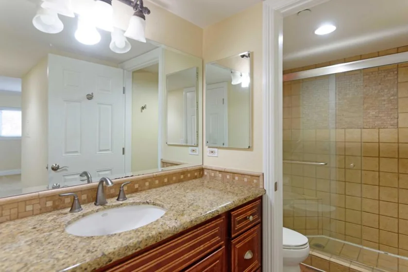 7509 Draper Avenue #306 photo 18