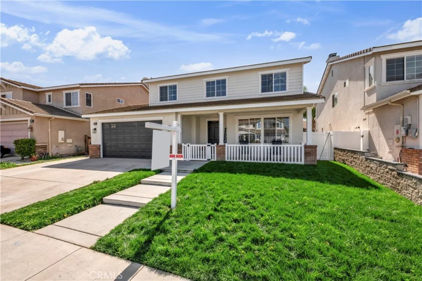 23831 Cloverleaf photo 1