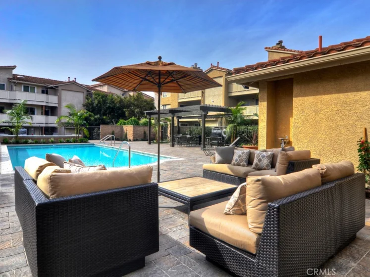 18 Corniche Drive #H photo 27