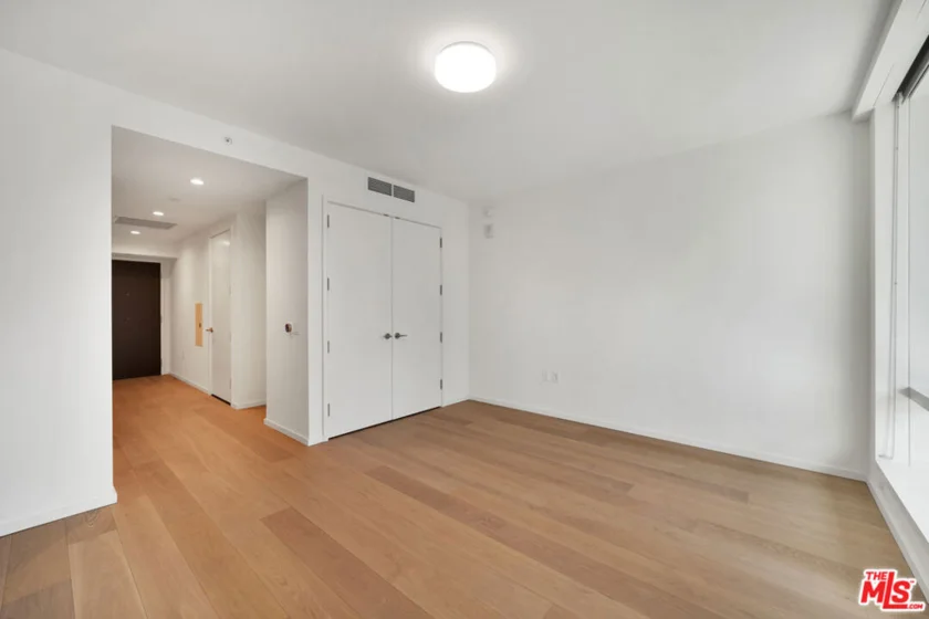 877 Francisco Street #623 photo 16