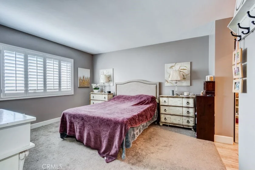 1053 Border Avenue photo 35