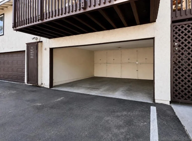 9941 Woodpark photo 23