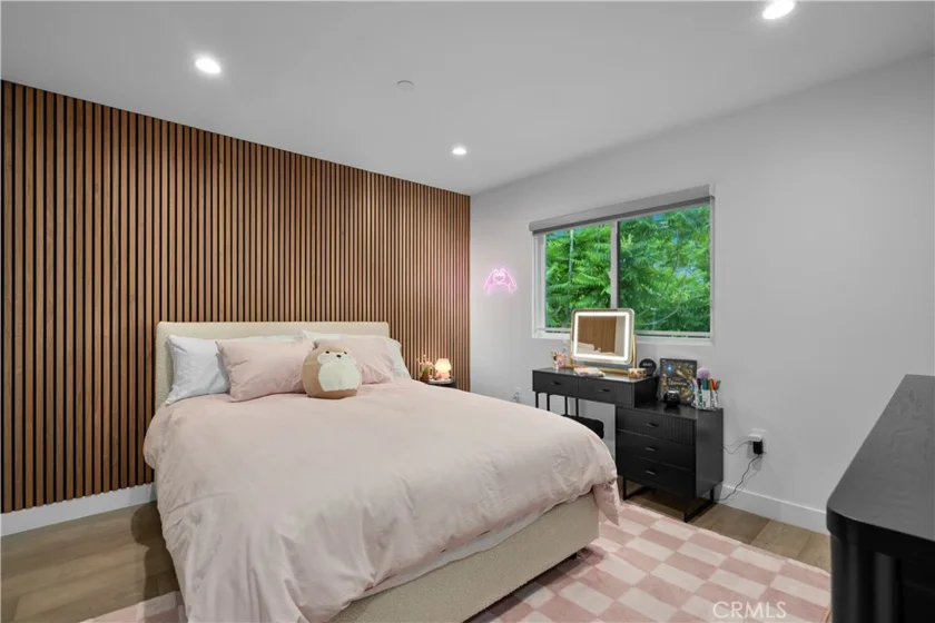 14157 Tiara Street #101 photo 21