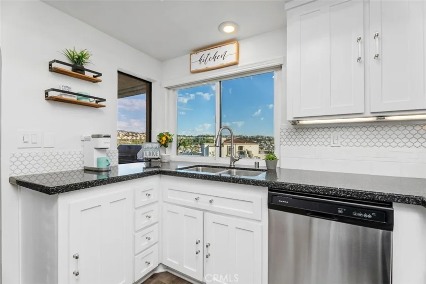 22522 Campos photo 11