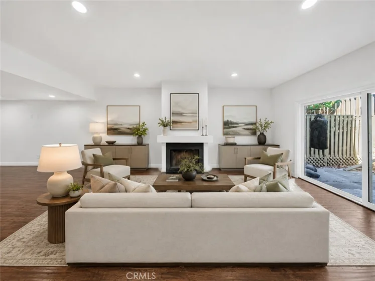 1026 S Marengo Avenue #2 photo 3