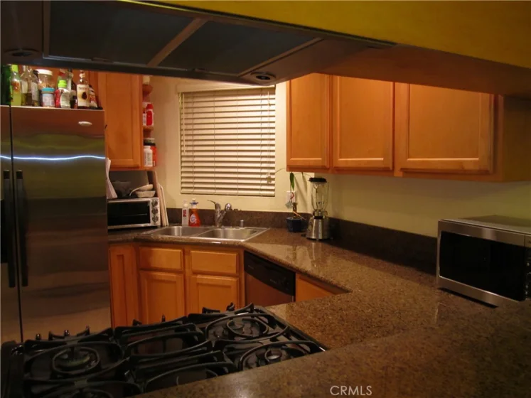 1414 Coronado #302 photo 2