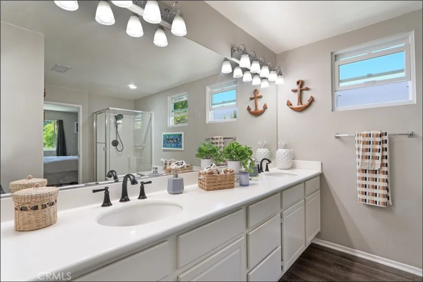 10 Bluff Cove photo 21