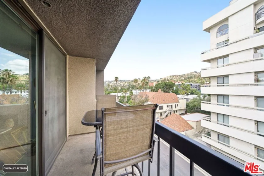 7320 Hawthorn Avenue #410 photo 3
