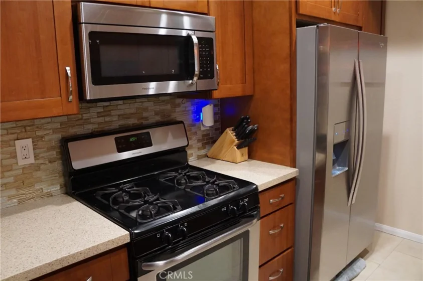 11225 Peach Grove Street #202 photo 3