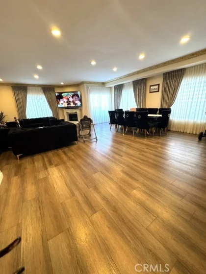 6828 Laurel Canyon Boulevard #211 photo 3