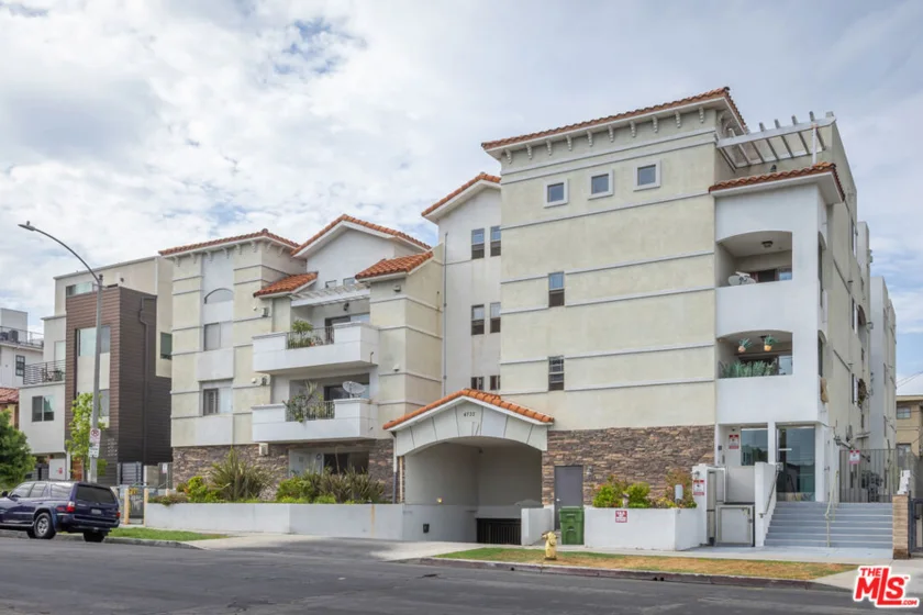 4733 Elmwood Avenue #102 photo 3