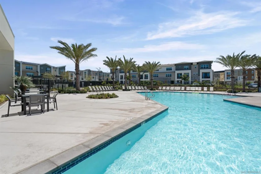 845 Hana Avenue #2 photo 31