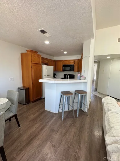 2548 Avenida Del Vista #T 202 photo 16