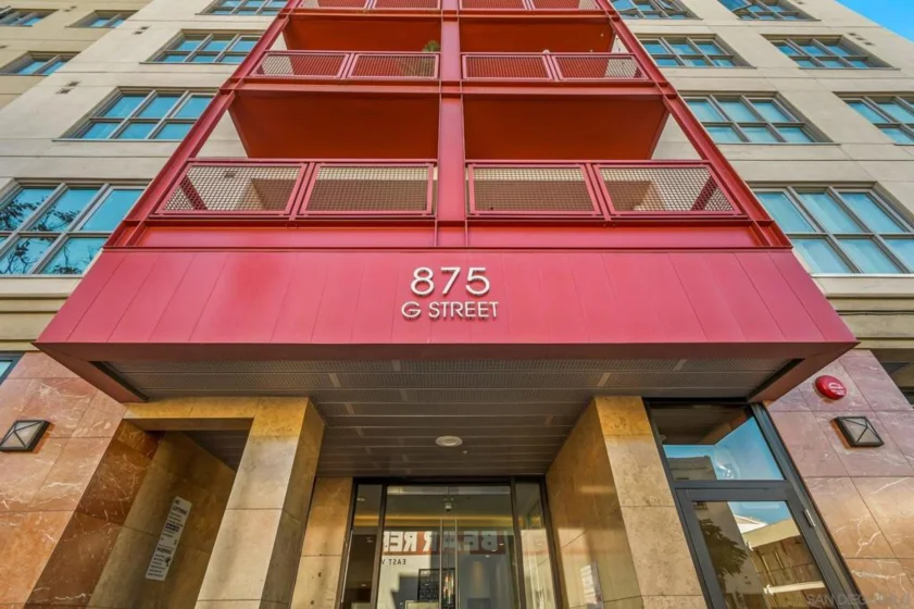875 G Street #512 photo 27