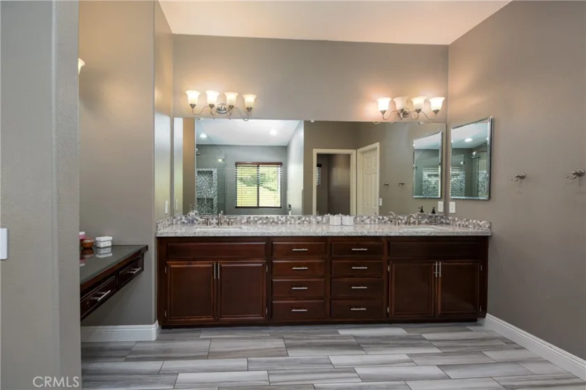 38800 Cobblestone photo 20