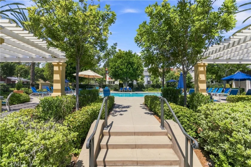 20 Valmont photo 22