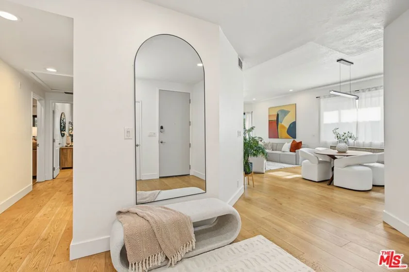 839 Larrabee Street #2 photo 10