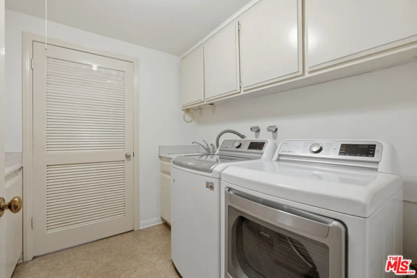 820 S Gretna Green Way #6 photo 43