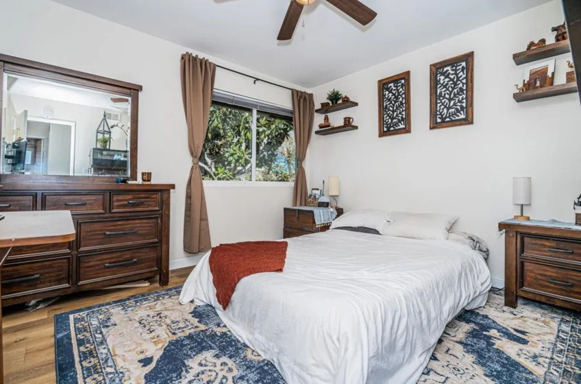 904 Amistad Court #C photo 18