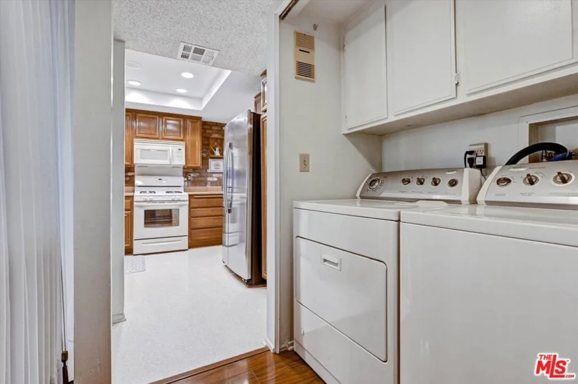 6716 Clybourn Avenue #149 photo 11
