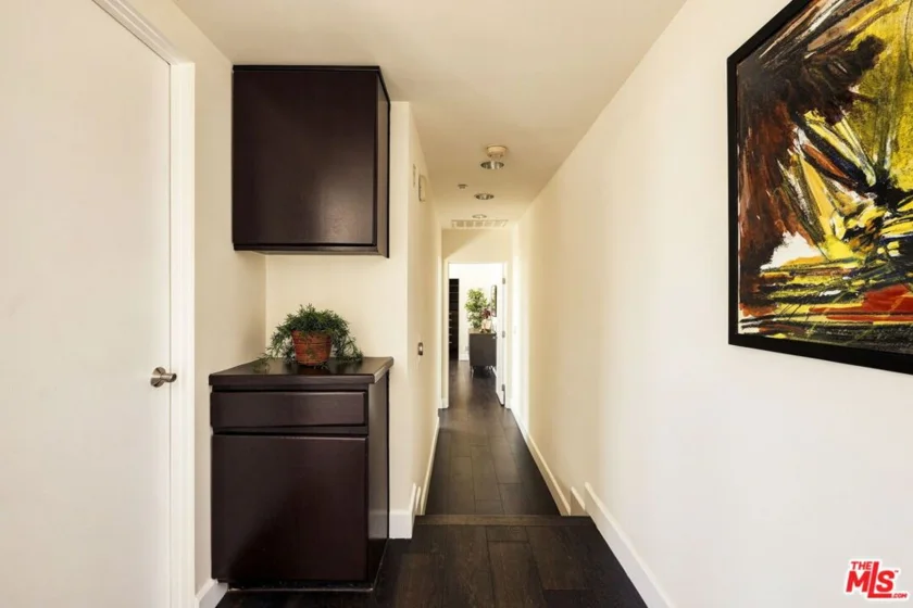 1932 Selby Avenue #401 photo 19
