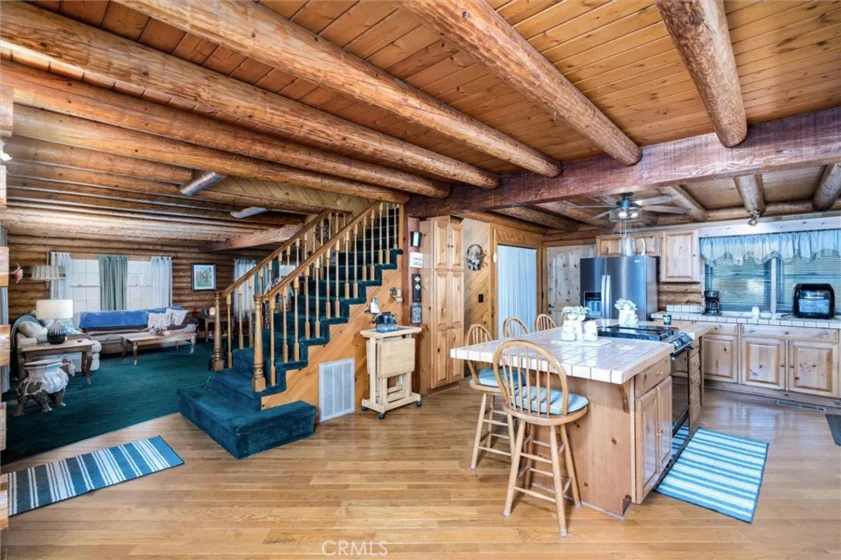37740 Mary Place photo 8