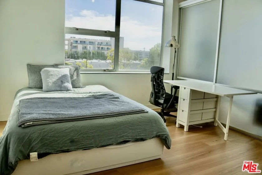 4080 Glencoe Avenue #318 photo 12